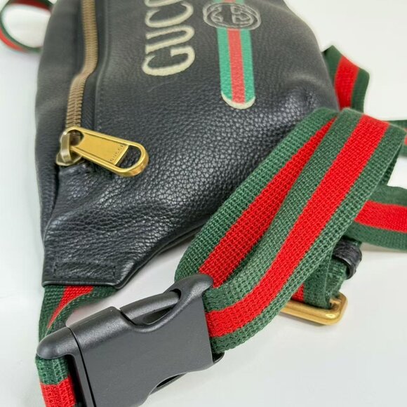 Gucci GG Logo Printed Bum Bag with Iconic Green & Red Stripes - Picture 5 of 8
